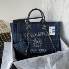 Chanel Shopping Bag